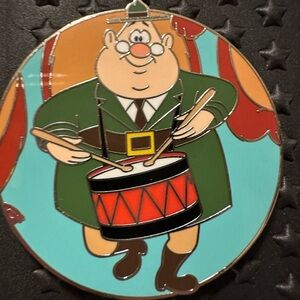 ✨3 for $32✨ Ranger Woodlore Mickey Mouse Club Pin